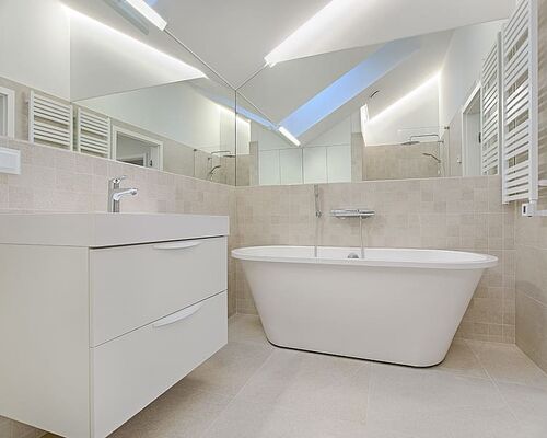bathroom-bathtub-cabinet-contemporary