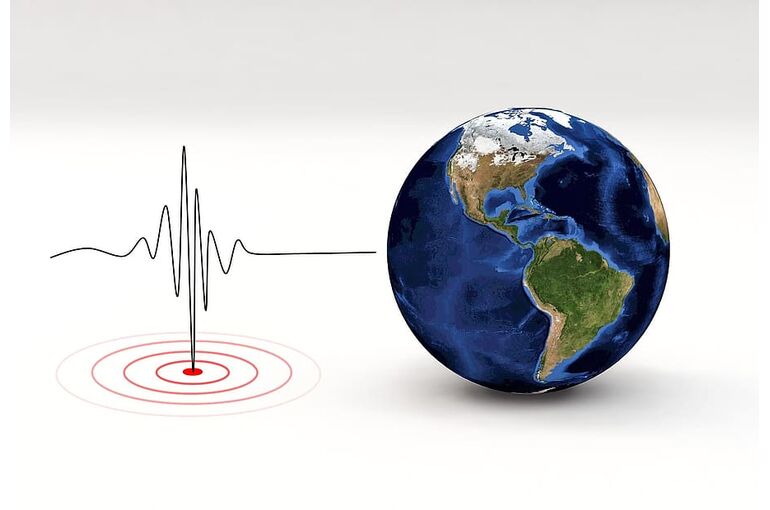 earthquake-seismograph-seismic-wave