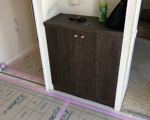 CE0B7E3D-3D53-4ACE-8D67-63D6D8199EF6