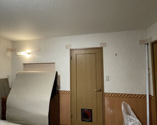 FE30C024-00F1-49BC-8EB8-79FDCEF8045C