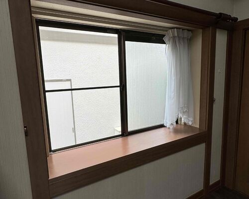 松崎邸：【施工前】出窓