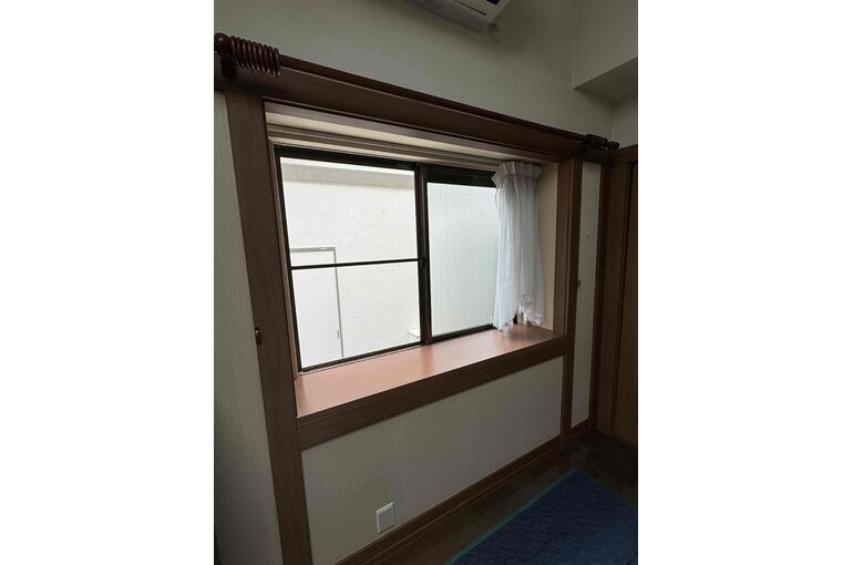 松崎邸：【施工前】出窓